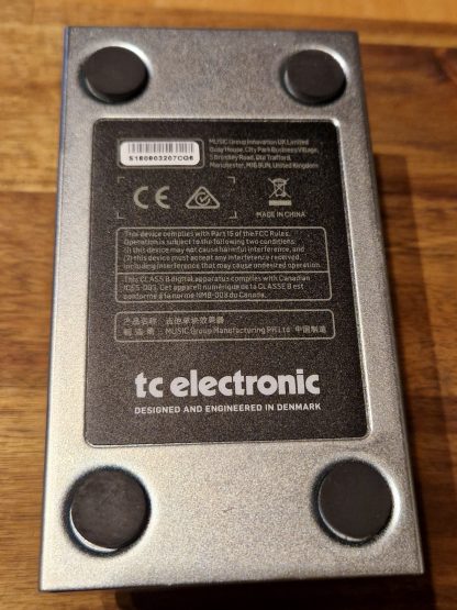 tc electronic Gauss Tape Echo effects pedal bottom side