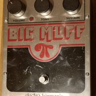 electro-harmonix Big Muff Pi (EC3003-A) effects pedal