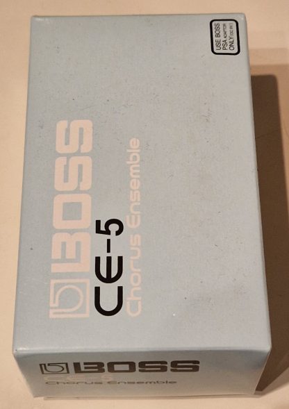 BOSS CE-5 Chorus Ensemble effects pedal Box (old version)