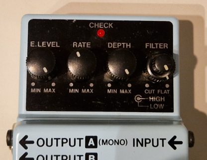 BOSS CE-5 Chorus Ensemble effects pedal controls