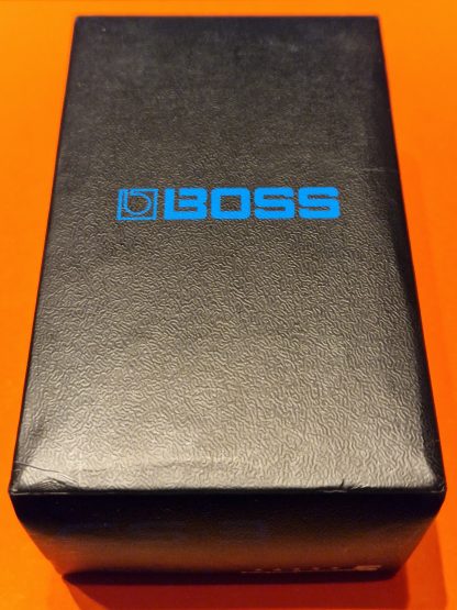 BOSS CS-3 Compression Sustainer effects pedal box