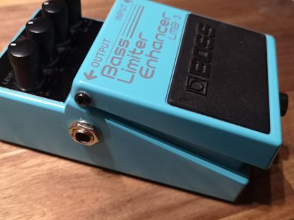 BOSS LMB-3 Bass Limiter Enhancer effects pedal left side