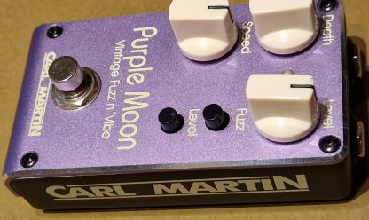 Carl Martin Purple Moon Vintage Fuzz'n'Vibe effects pedal right side