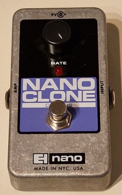 electro-harmonix Nano Clone Chorus effects pedal