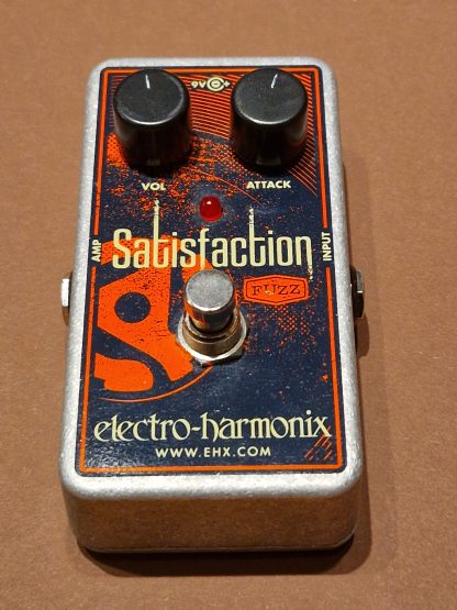 electro-harmonix Satisfaction fuzz effects pedal