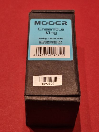 Mooer Ensemble King Analog Chorus Pedal box