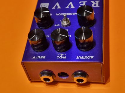 REVV G3 Amp-in-a-box/Distortion effects pedal top side