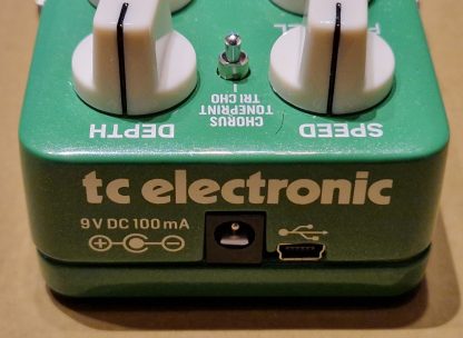 tc electronic Corona Chorus effects pedal top side