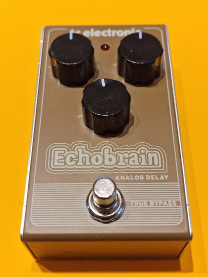 tc electronic Echobrain Analog Delay effects pedal