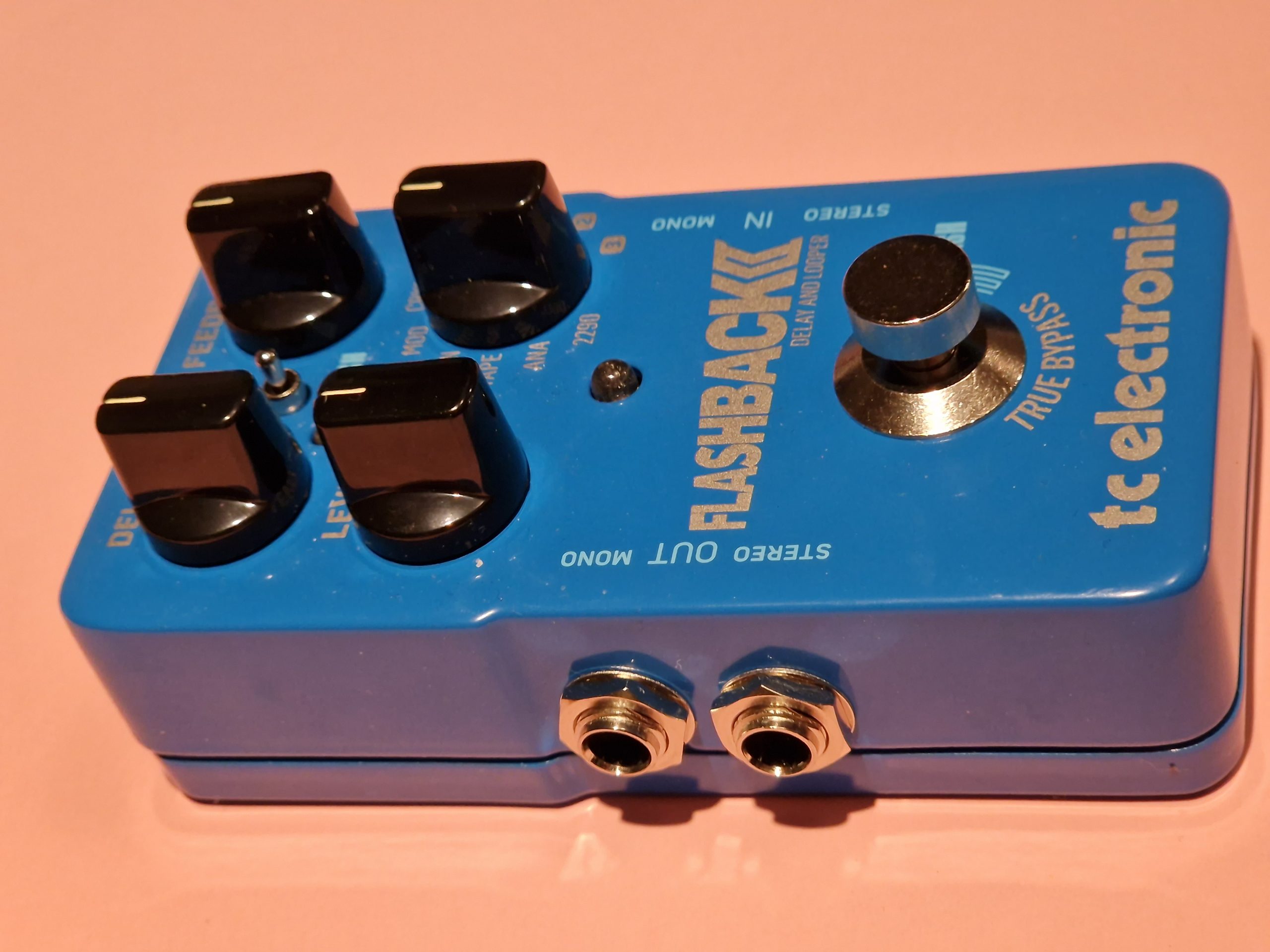 tc electronic Flashback II Delay and Looper - Effects Pedals