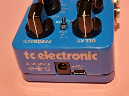 tc electronic Flashback II Delay and Looper effects pedal top side