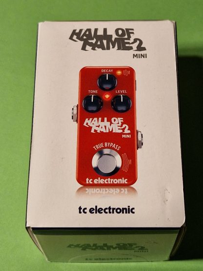 tc electronic Hall of Fame 2 reverb effects pedal box
