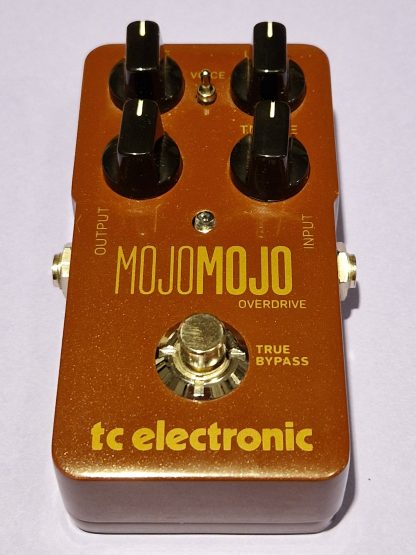 tc electronic MojoMojo Overdrive effects pedal