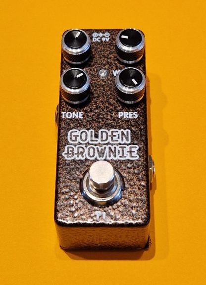 Xvive Thomas Blug T1 Golden Brownie distortion effects pedal