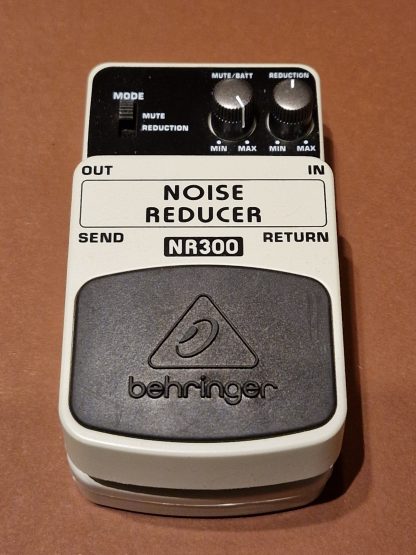 Behringer NR300 Noise Reducer effects pedal