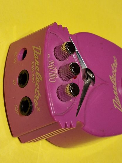 Danelectro Chili Dog octave effects pedal top side