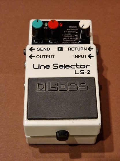 BOSS LS-2 Line Selector pedal