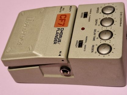 Ibanez CF7 Chorus/Flanger effects pedal right side