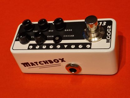 Mooer Micro PreAMP 013 Match Box pedal left side