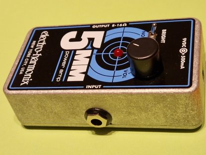 electro-harmonix 5mm Power Amp pedal right side