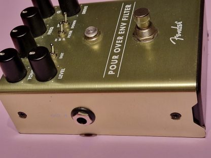 Fender Pour Over Env Filter envelope filter effects pedal with distortion left side