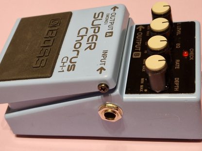BOSS CH-1 Super Chorus effects pedal right side