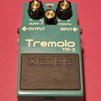 BOSS TR-2 Tremolo effects pedal