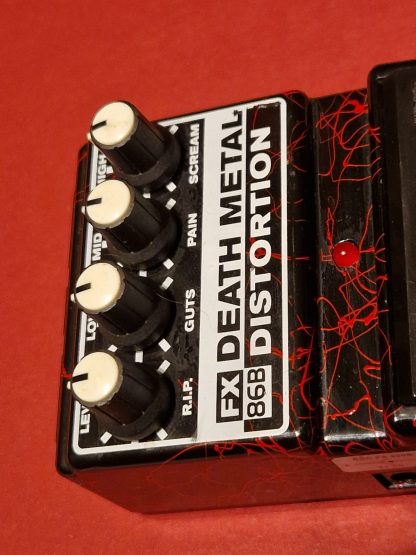 DOD FX86B Death Metal Distortion effects pedal controls