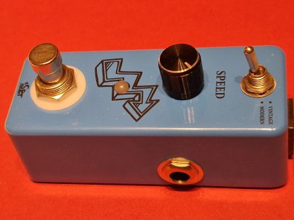 iSET PD-12 Phaser effects pedal right side