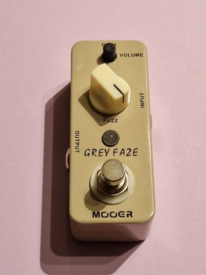 Mooer Grey Faze fuzz effects pedal