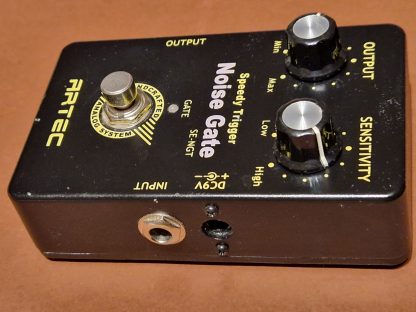 Artec SE-NGT Noise gate effects pedal right side
