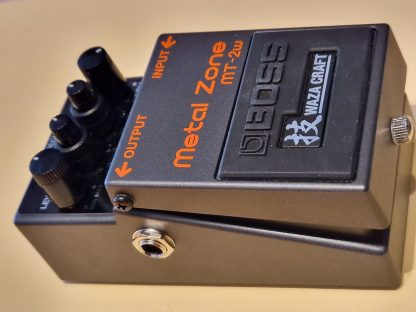 BOSS MT-2W Waza Craft Metal Zone distortion effects pedal left side