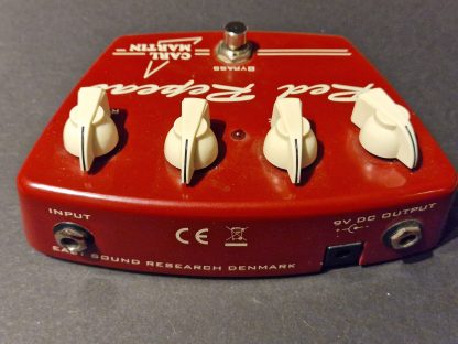 Carl Martin Red Repeat delay effect pedal top side