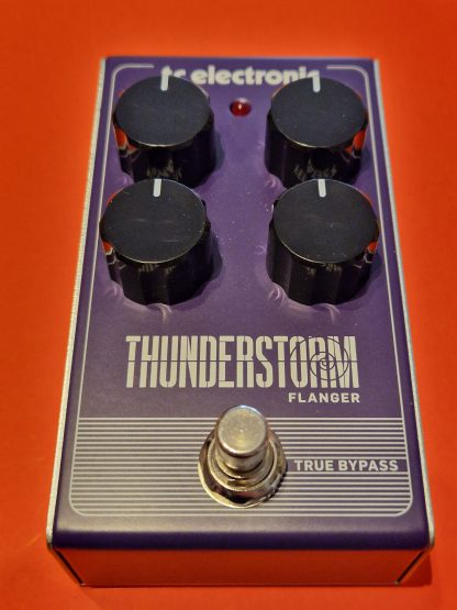 tc electronic Thunderstorm Flanger effects pedal