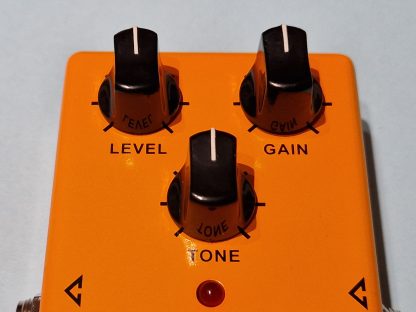 Twinote Wax Dist distortion effects pedal controls
