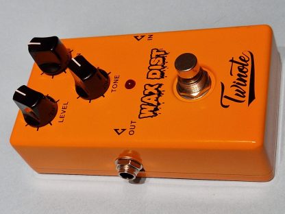 Twinote Wax Dist distortion effects pedal left side