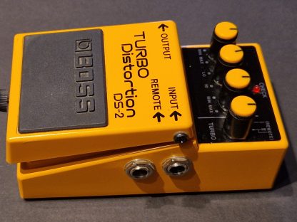 BOSS DS-2 TURBO Distortion effects pedal right side