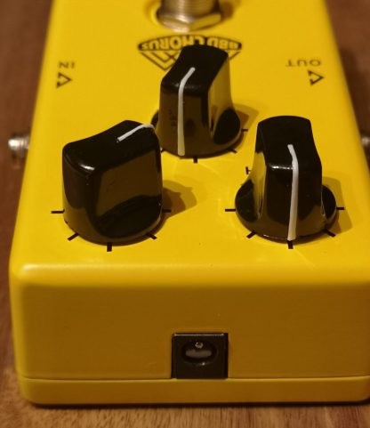 Twinote BBD Chorus effects pedal top side