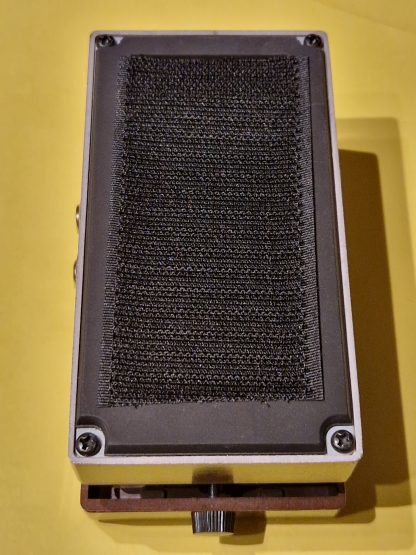 BOSS OC-3 Super Octave octaver effects pedal bottom side
