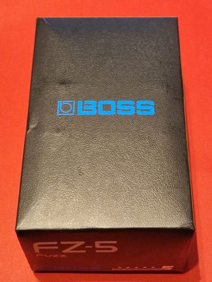 BOSS FZ-5 Fuzz effects pedal box