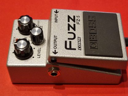 BOSS FZ-5 Fuzz effects pedal left side
