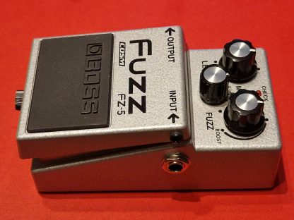 BOSS FZ-5 Fuzz effects pedal right side