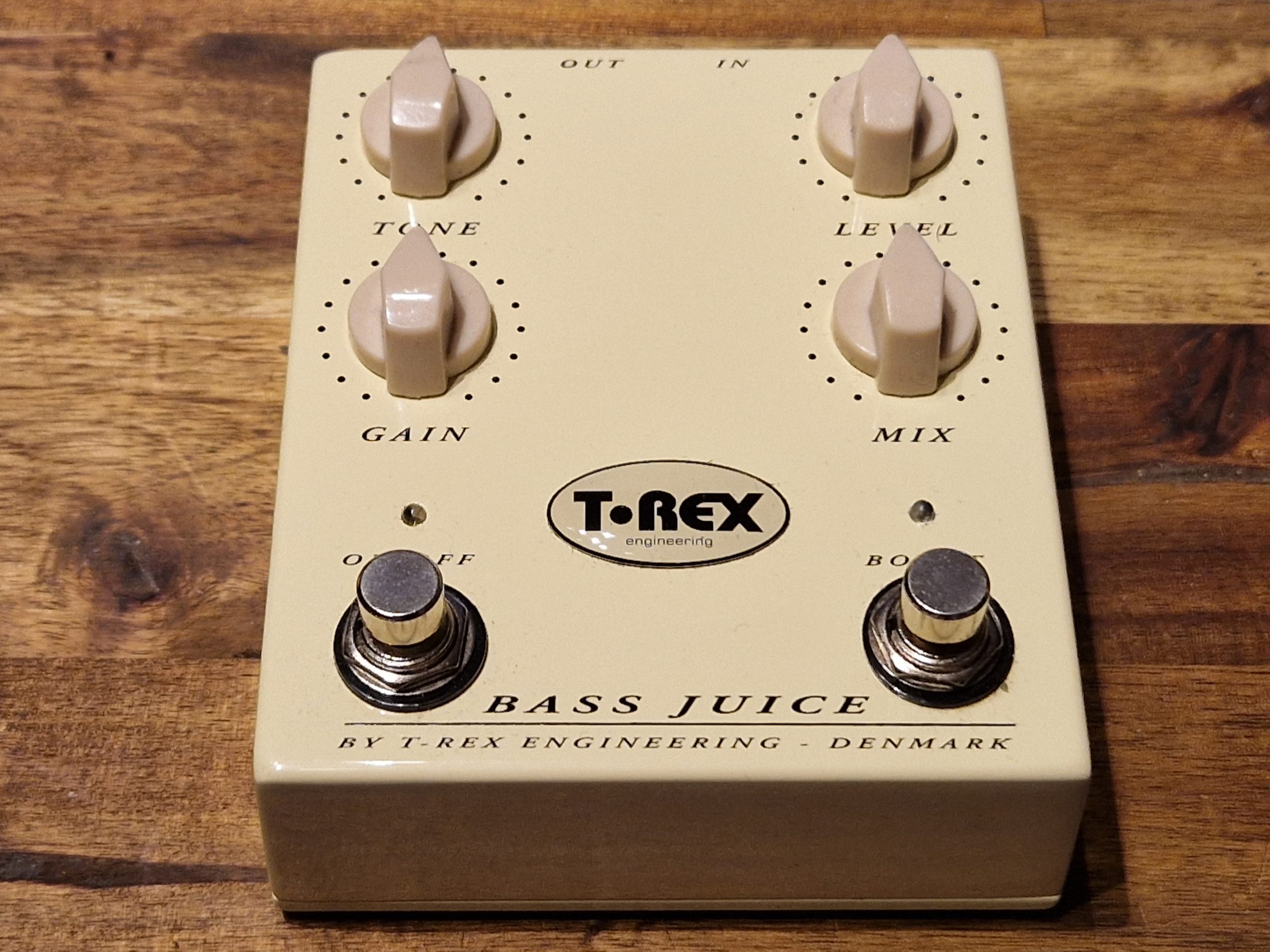 T-Rex Bass Juice - Effects Pedals