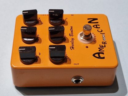 Harley Benton American Sound amp-in-a-box pedal left side