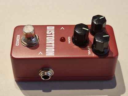 Kokko Distortion effects pedal right side