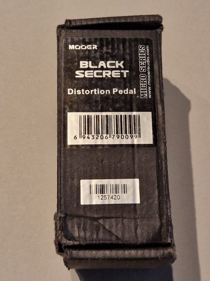 Mooer Black Secret Distortion effects pedal box