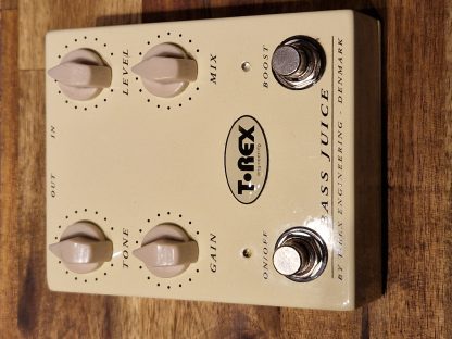 T-Rex Bass Juice bass distortion effects pedal controls