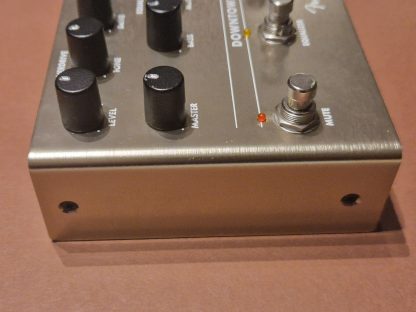 Fender Downton Express Bass Preamp Pedal left side
