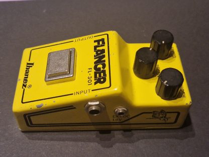 Ibanez FL-301 Flanger effects pedal right side