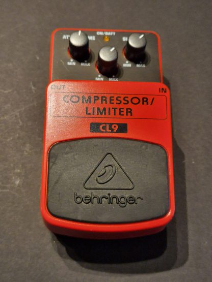 Behringer CL9 Compressor/Sustainer effects pedal
